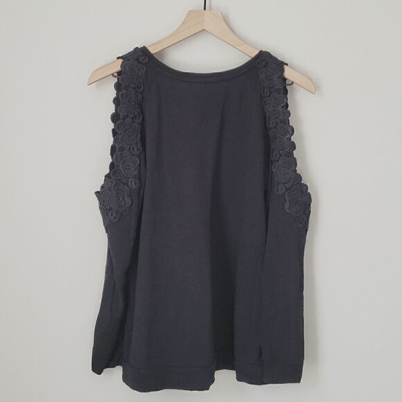 Loft Cold Shoulder Lace Black Long Sleeve Lightweight Sweatshirt Size Small - Picture 5 of 6